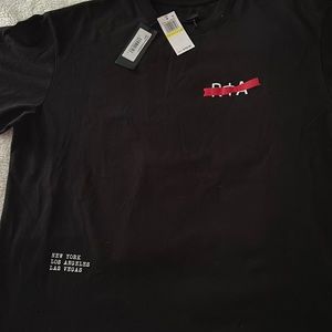 Brand new RTA shirt purchased the wrong size medium fits big like a large